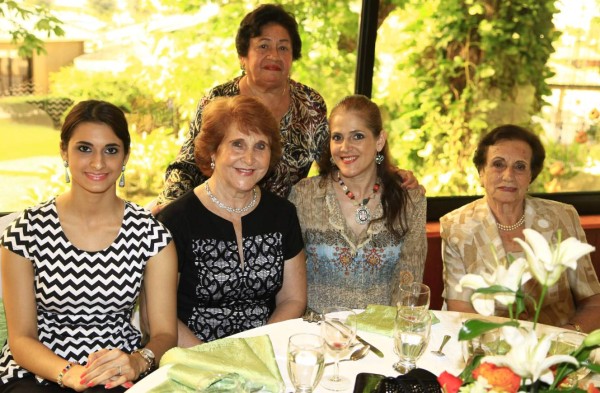 Club Internacional de Mujeres estrena directiva en Honduras