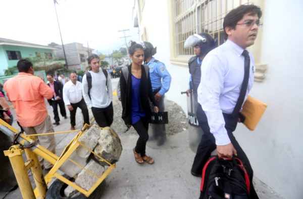 Gemelo de detenido tenía el arma que mató a Berta Cáceres