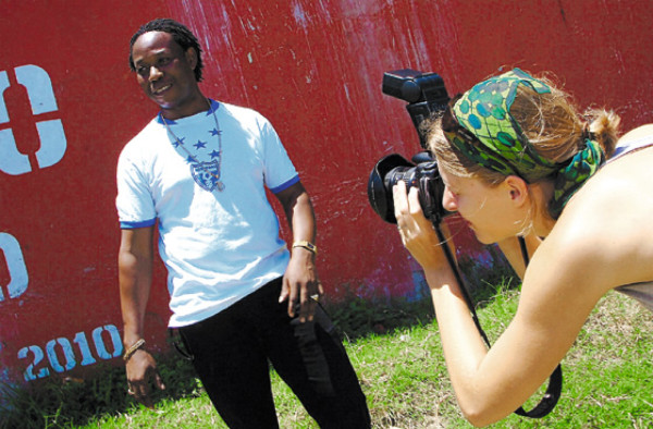 Aurelio Martínez: A bailar al ritmo de parranda