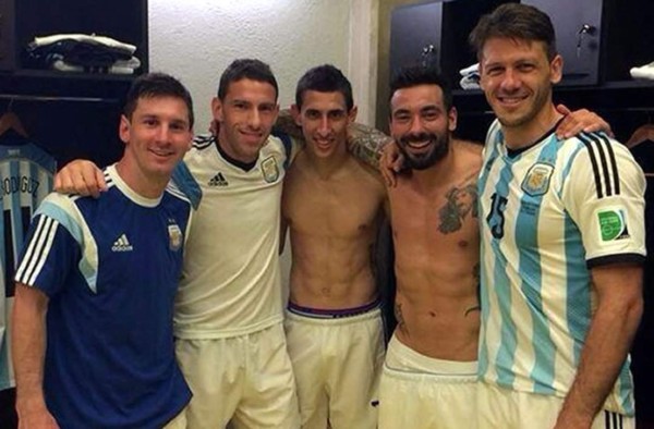 Video: Así festejaron los jugadores argentinos en el vestuario