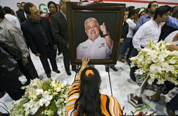 Dan el último adiós Rodolfo Torre Cantú