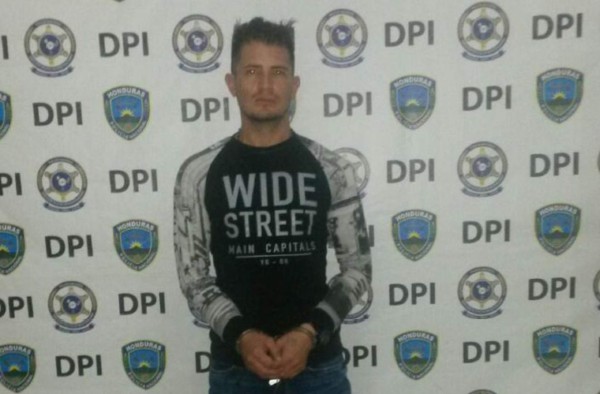 Queda preso colombiano clonador de tarjetas de crédito