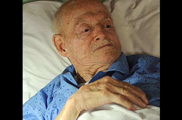 Fallece el padre de Chelato Uclés