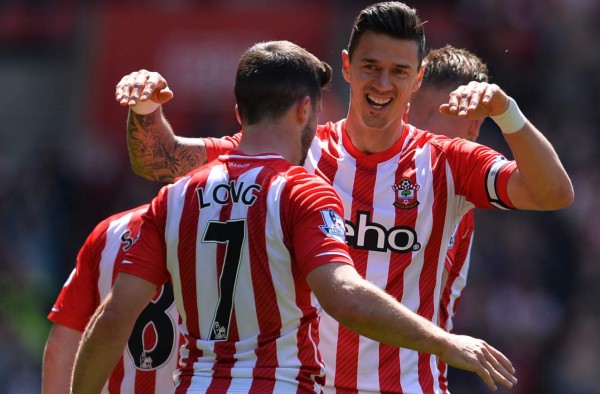 Southampton destroza al Aston Villa y sueña con Europa