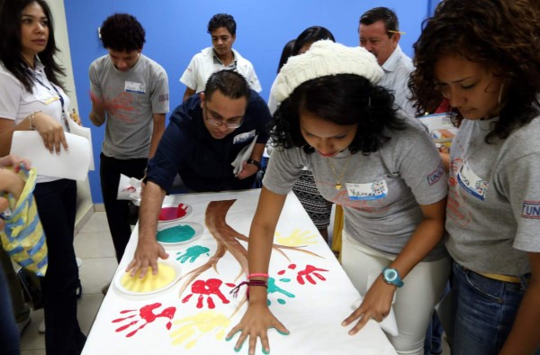 Funadeh ayuda a más de 47,000 jóvenes al año con proyectos emprendedores