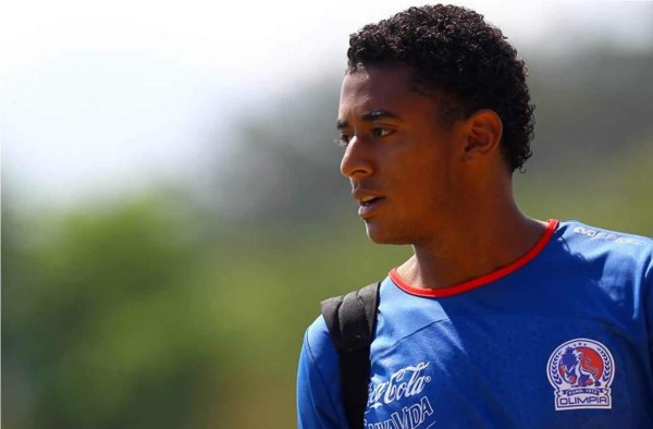 Anthony Lozano llegó con menos libras al Olimpia