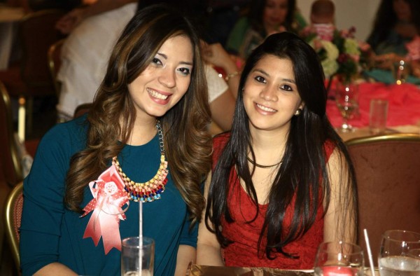 Festejo rosa por Valeria