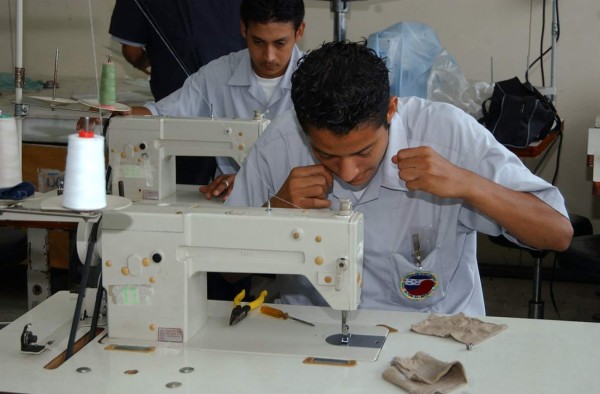 Unos 1,400 cupos hay en institutos municipales