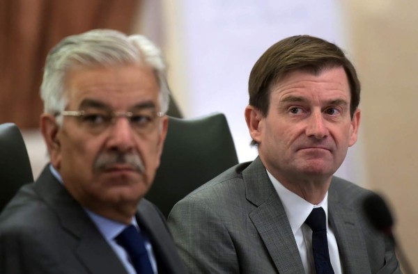 Pakistán convoca al embajador de EUA tras un tuit de Trump