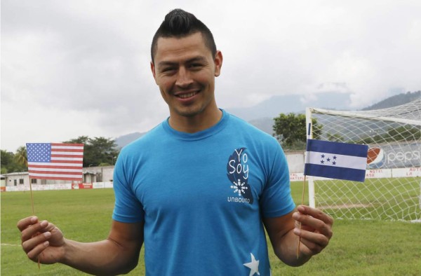 'Regresaré a la Selección muy comprometido”: Roger Espinoza