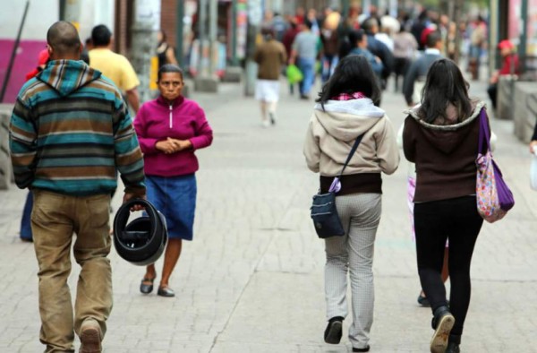 Masa de aire frío continuará un día más en Tegucigalpa y Roatán