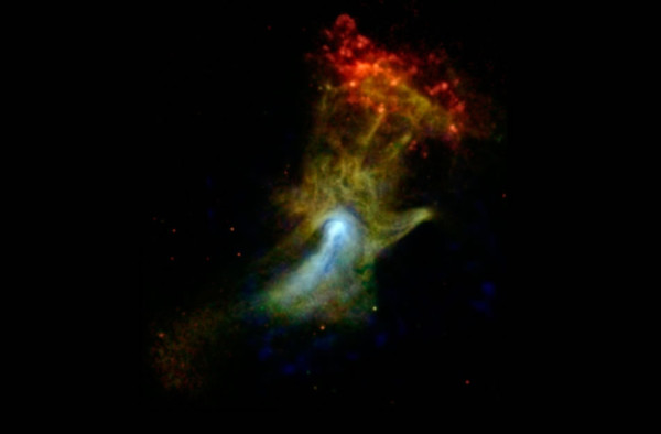 Telescopio de la Nasa capta la 'mano de Dios' en el espacio