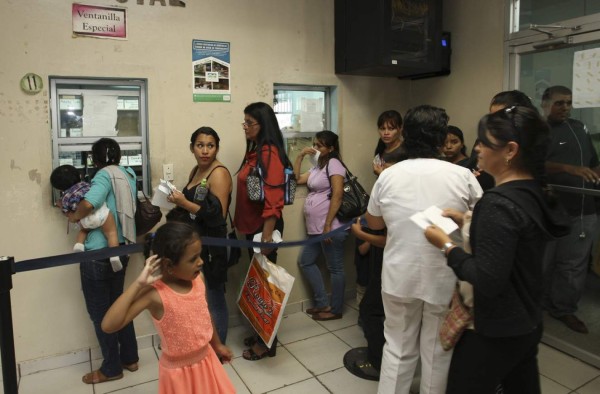 Suspenden discusión de nueva ley del Seguro Social