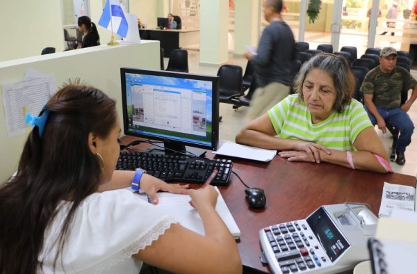 Cierran negocios para reducir mora de más de L500 millones