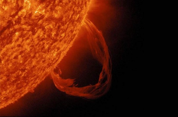 NASA observa una llamarada solar más completa