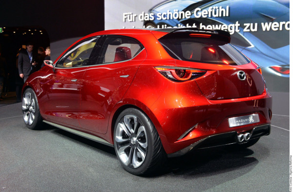 Mazda presenta su nuevo modelo Hazumi