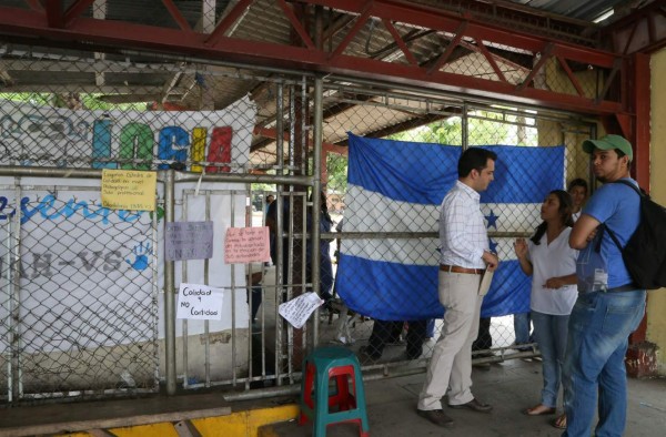 Suspenden período académico a Odontología de la Unah-vs