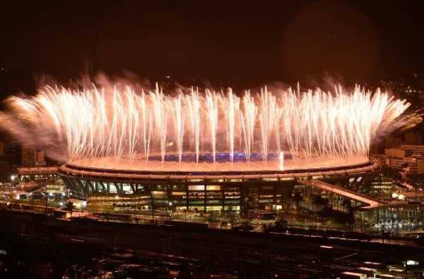 Fotos: Rio le pasa la antorcha olímpica a Tokio