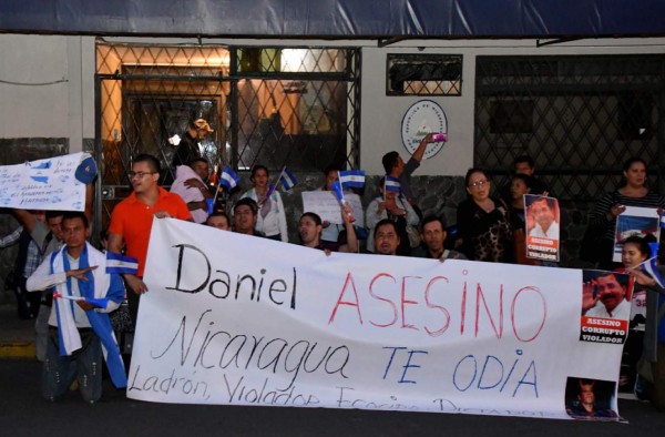 Gobierno libera a detenidos mientras avanza diálogo en Nicaragua
