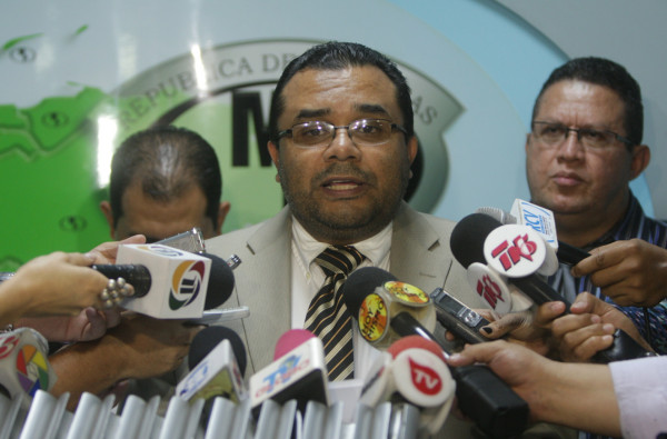 'Argueta no es un fiscal de carrera”: Fabricio Erazo