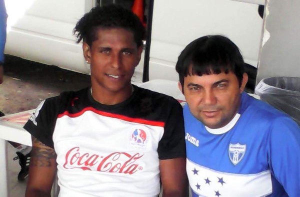 Carlo Costly jugará con Olimpia