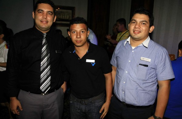 Brindis por 15 años del Hilton Princess en Honduras