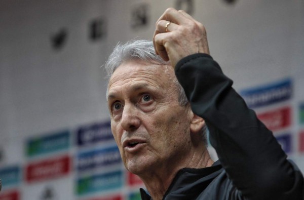 'Ante Honduras y El Salvador será una lucha': Benito Floro