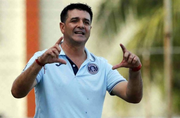 Diego Vázquez sorprende al hablar sobre la opción de dirigir a la Selección