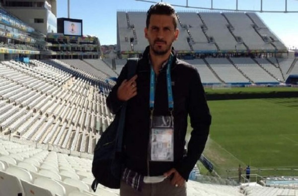 Esposa de periodista que cubría Mundial se entera de su muerte por Twiiter