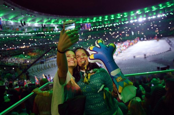 Fotos: Rio le pasa la antorcha olímpica a Tokio