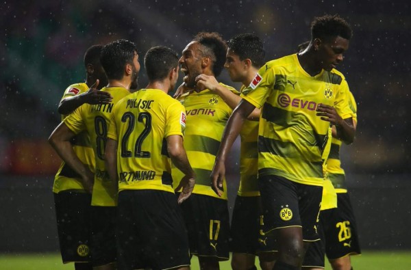 Video: Aubameyang se luce y le da triunfo al Dortmund frente al Milan