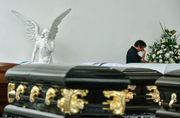 Hoy repatrían cuerpos de jugadores del Chapecoense