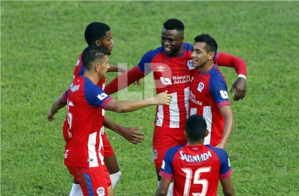 Olimpia vuelve a ganar al Marathón y acaba con una larga sequía en el Yankel