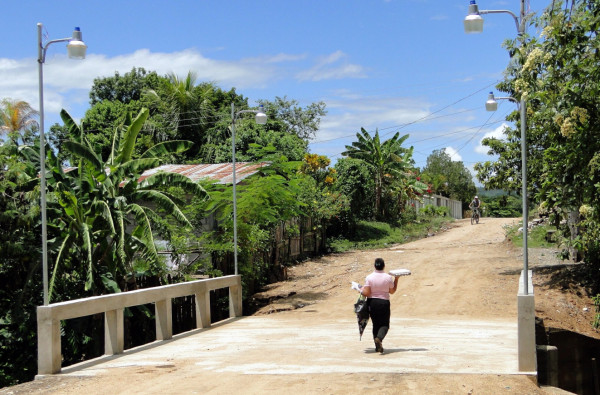 Con cajas puente mejoran acceso a barrios de Morazán, Yoro