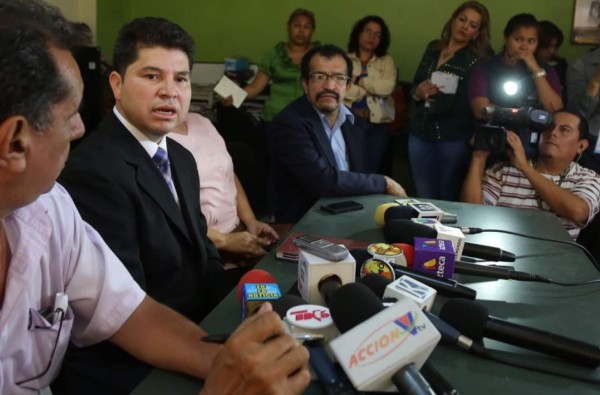 Pastor hondureño deportado de EUA pide visa humanitaria