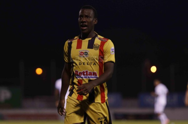 Real España anuncia el regreso de Darixon Vuelto