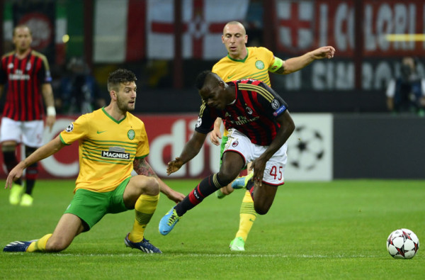 Infortunio de Emilio Izaguirre y el Celtic pierde con el Milan