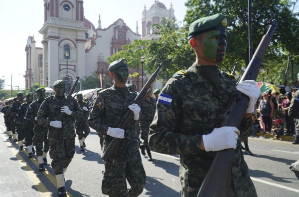 Sampedranos se unen para gritar '¡Viva Honduras!”