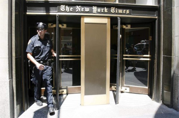 Tiroteo en diario de EEUU es un ataque a 'periodistas inocentes', portavoz de Trump