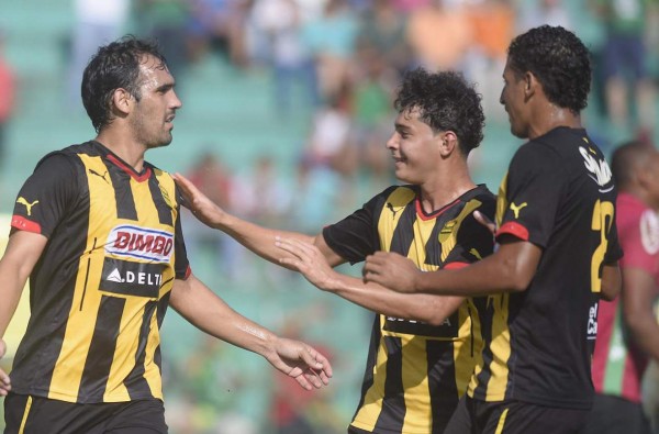 El Real España nuevamente celebró a costa del Marathón