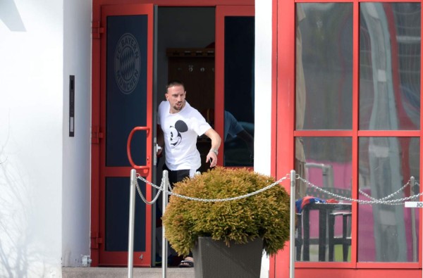 Inmovilización de tobillo para Frank Ribéry