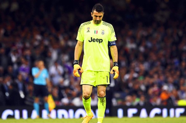 Buffón, la leyenda a la que se le escapa la Champions