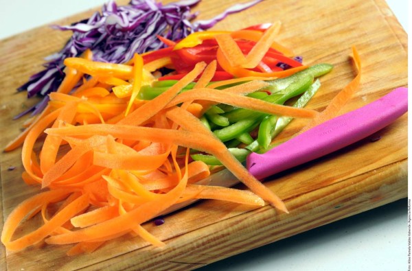 Aprenda a preparar una ensalada de pollo