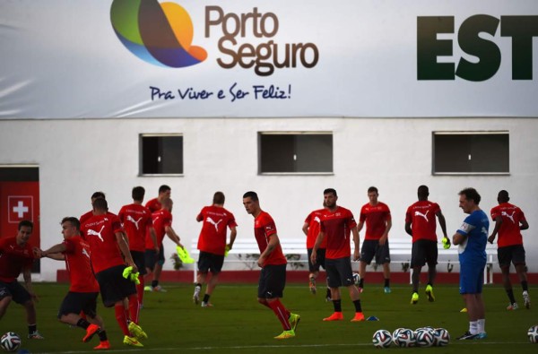Suiza entrena por primera vez en Brasil
