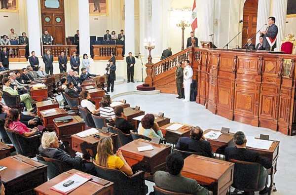 Chile llama a embajador en Lima por reclamo peruano