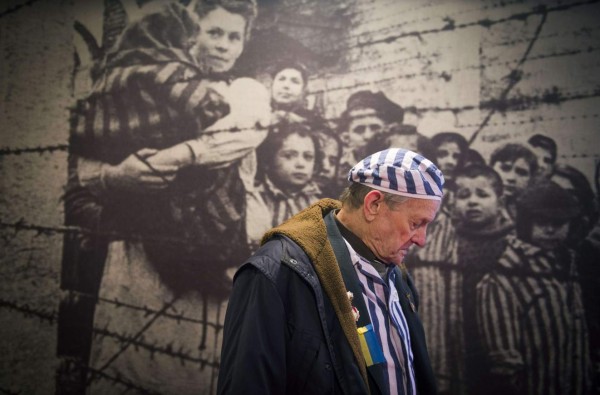 Sobrevivientes visitan Auschwitz 70 años después: que jamás se repita