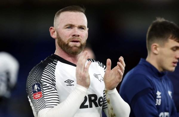 Wayne Rooney cuelga las tacos para dedicarse únicamente a entrenar al Derby County