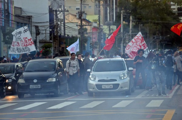 Trabajadores del metro de Sao Paulo suspenden huelga
