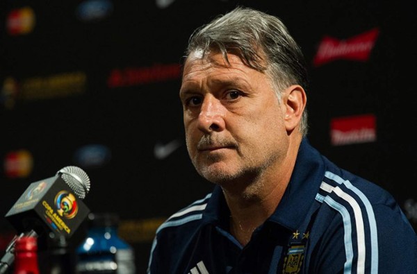 'Tata' Martino fue ratificado como DT de Argentina