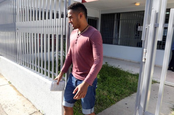 Danilo Tobías firmó por dos años con Olimpia